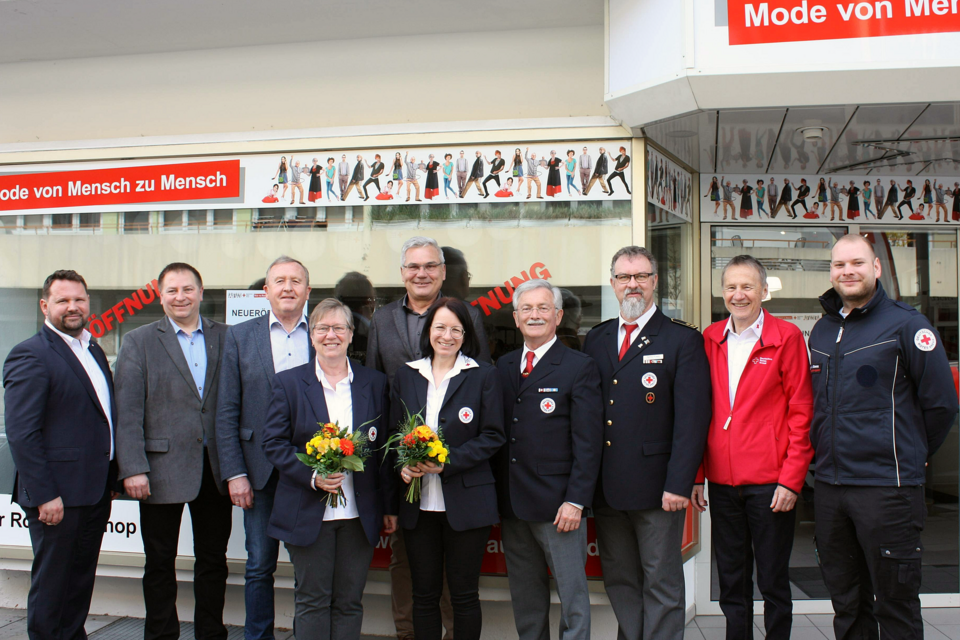 Eröffnung Rotkreuz-Shop Traunreut